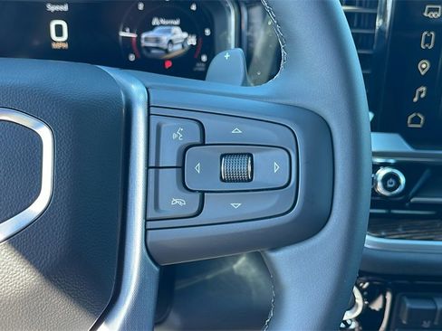 New 2026 GMC Sierra 1500 Elevation image 23
