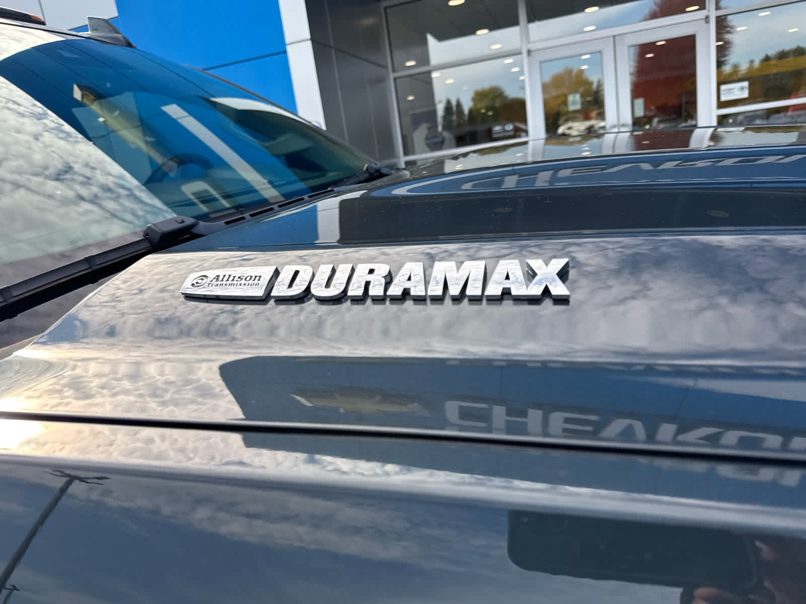 Used 2017 Chevrolet Silverado 2500 High Country w/ Duramax Plus Package AWD/4WD image 15