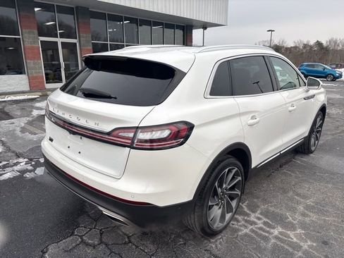 Used 2023 Lincoln Nautilus Reserve w/ Equipment Group 201A image 4