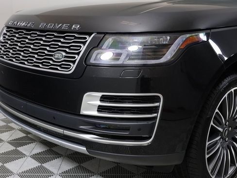 Used 2022 Land Rover Range Rover LWB SV Autobiography image 44