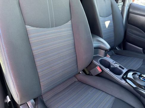 Certified 2024 Nissan Leaf SV Plus image 25