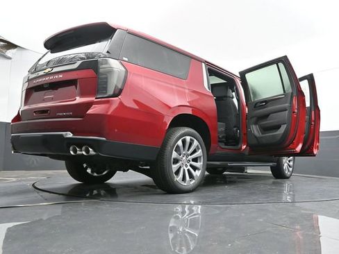 New 2026 Chevrolet Suburban Premier image 78