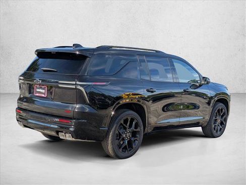 New 2026 Chevrolet Traverse RS image 2