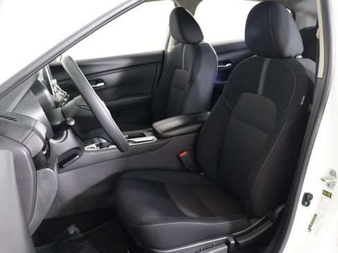 Used 2023 Nissan Sentra SV image 26