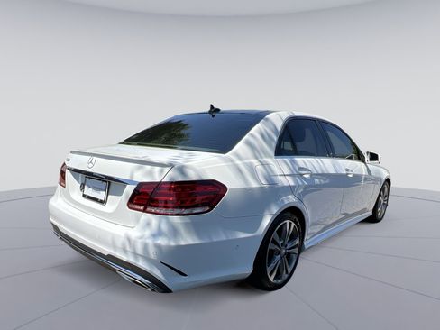 Used 2016 Mercedes-Benz E 350 Sedan image 9
