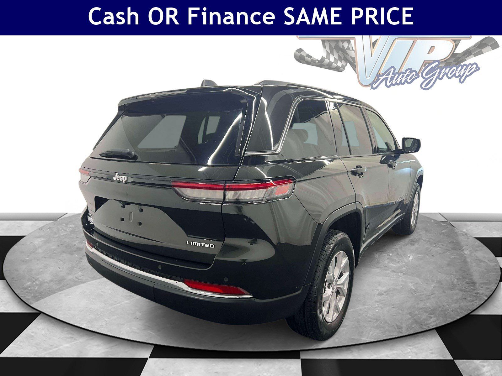 Used 2023 Jeep Grand Cherokee Limited AWD/4WD image 6
