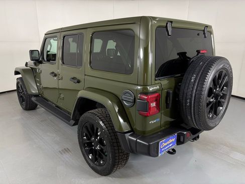 Used 2021 Jeep Wrangler Unlimited Sahara w/ Cold Weather Group image 7