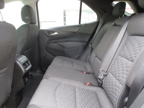 Used 2019 Chevrolet Equinox LT FWD image 15
