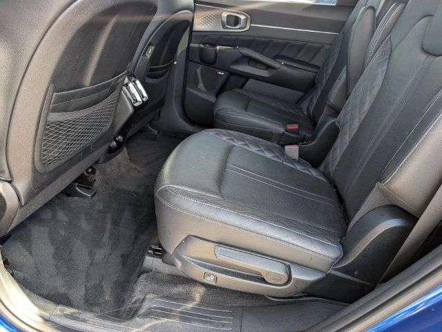Used 2021 Kia Sorento SX FWD image 10
