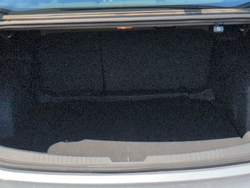 Used 2023 Chevrolet Malibu LT FWD image 4