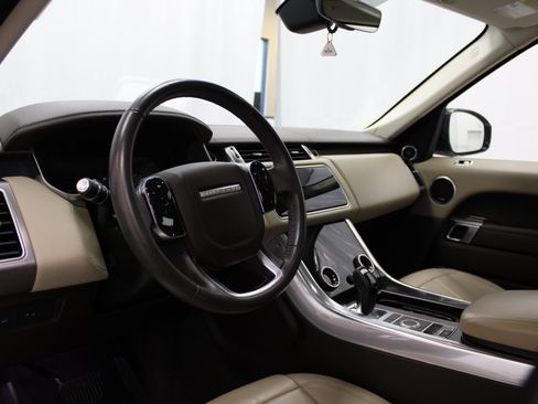 Used 2019 Land Rover Range Rover Sport HSE image 13
