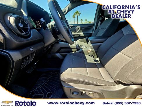 Used 2024 Chevrolet Colorado Trail Boss w/ Technology Package image 20