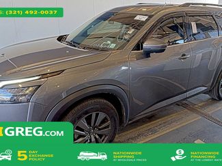 Used 2024 Nissan Pathfinder SV video 1