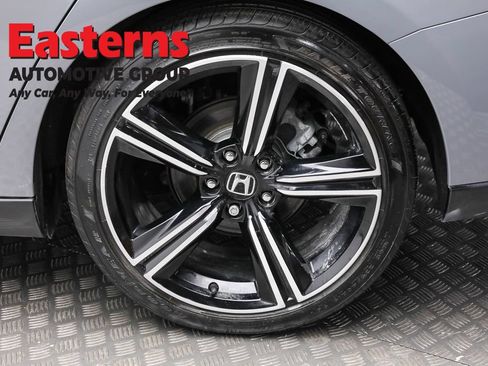 Used 2025 Honda Accord Sport image 8