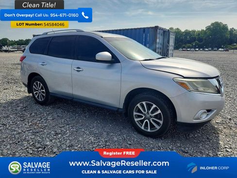 Used 2013 Nissan Pathfinder SV FWD image 5