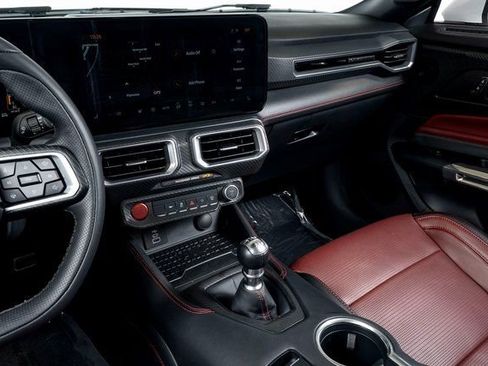 Used 2024 Ford Mustang GT Premium image 24