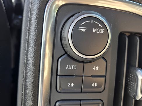 Certified 2021 Chevrolet Silverado 1500 RST AWD/4WD image 26
