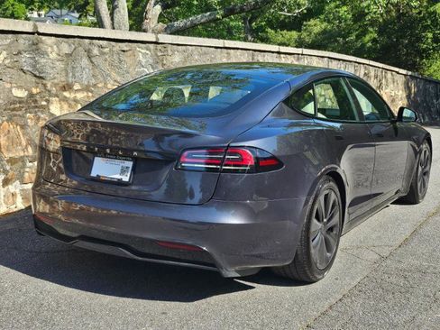 Used 2023 Tesla Model S AWD/4WD image 11