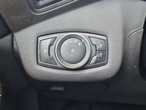 Used 2016 Ford Escape SE w/ SE Cold Weather Package FWD image 28