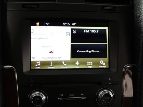 Used 2016 Lincoln Navigator Select image 19