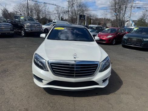 Used 2016 Mercedes-Benz S 550 4MATIC Sedan image 2