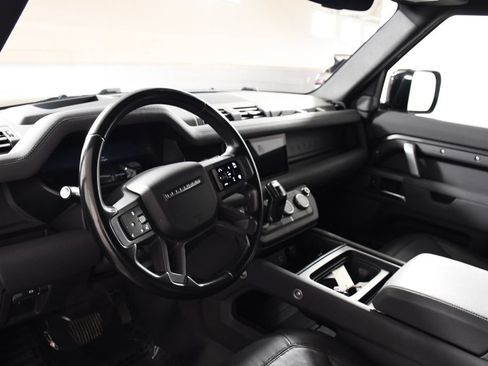 Used 2023 Land Rover Defender 110 X-Dynamic SE AWD/4WD image 12