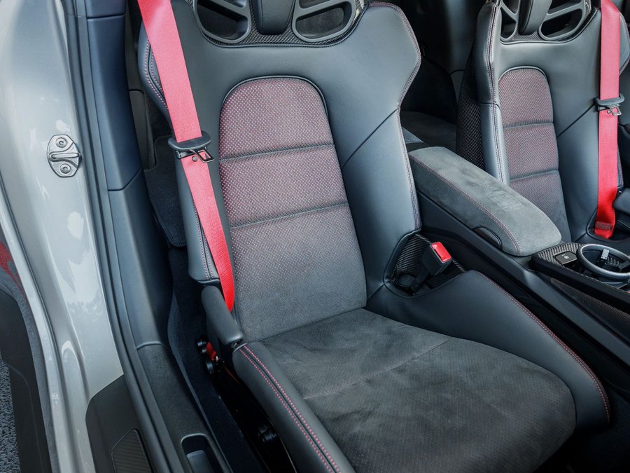Used 2025 Porsche 911 GT3 RS RWD image 8