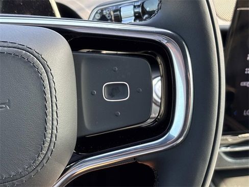 New 2025 Lincoln Nautilus Premier w/ Jet Appearance Package image 25