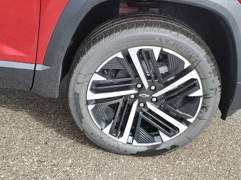 New 2026 Chevrolet Equinox RS w/ Safety and Technology Package image 6