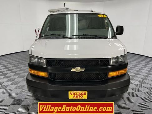 Used 2021 Chevrolet Express 2500 Extended w/ Driver Convenience Package RWD image 6
