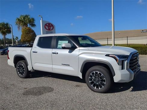 New 2025 Toyota Tundra Limited image 2
