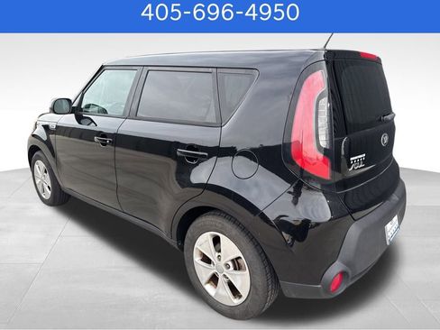 Used 2016 Kia Soul Base image 4