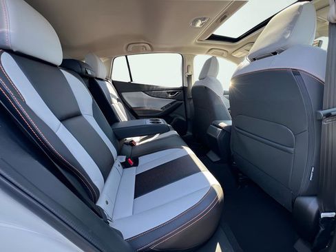 Used 2023 Subaru Crosstrek 2.5i Limited AWD/4WD image 25