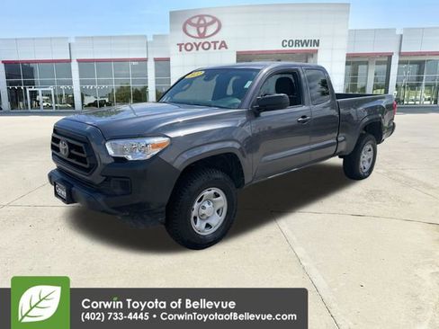 Certified 2022 Toyota Tacoma SR AWD/4WD image 7