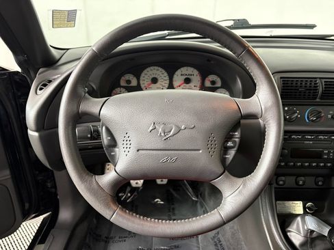 Used 2004 Ford Mustang GT RWD image 15