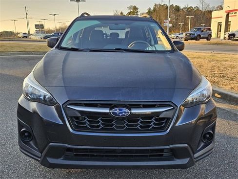 Used 2019 Subaru Crosstrek 2.0i image 2