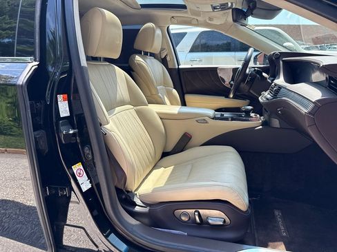 Used 2018 Lexus LS 500 AWD w/ Interior Upgrade Package image 32