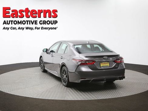 Used 2024 Toyota Camry SE image 65