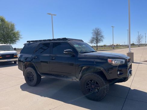 Used 2022 Toyota 4Runner SR5 Premium w/ Moonroof Package image 7