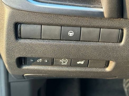 Certified 2023 Nissan Rogue SV w/ SV Premium B Package AWD/4WD image 21