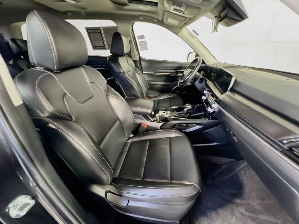 Certified 2024 Kia Telluride S w/ S Sunroof Package AWD/4WD image 31
