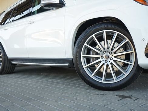 New 2026 Mercedes-Benz GLS 450 4MATIC image 10