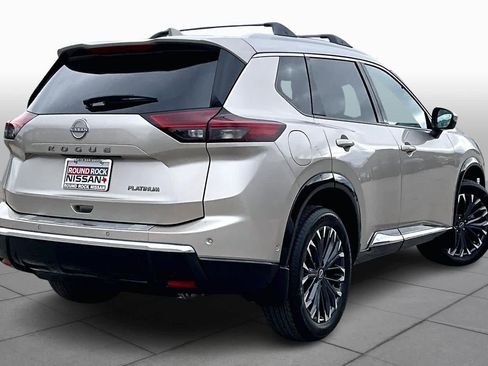 Certified 2025 Nissan Rogue Platinum w/ Platinum Premium Package image 12