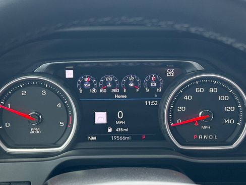 Used 2023 Chevrolet Silverado 3500 High Country image 23