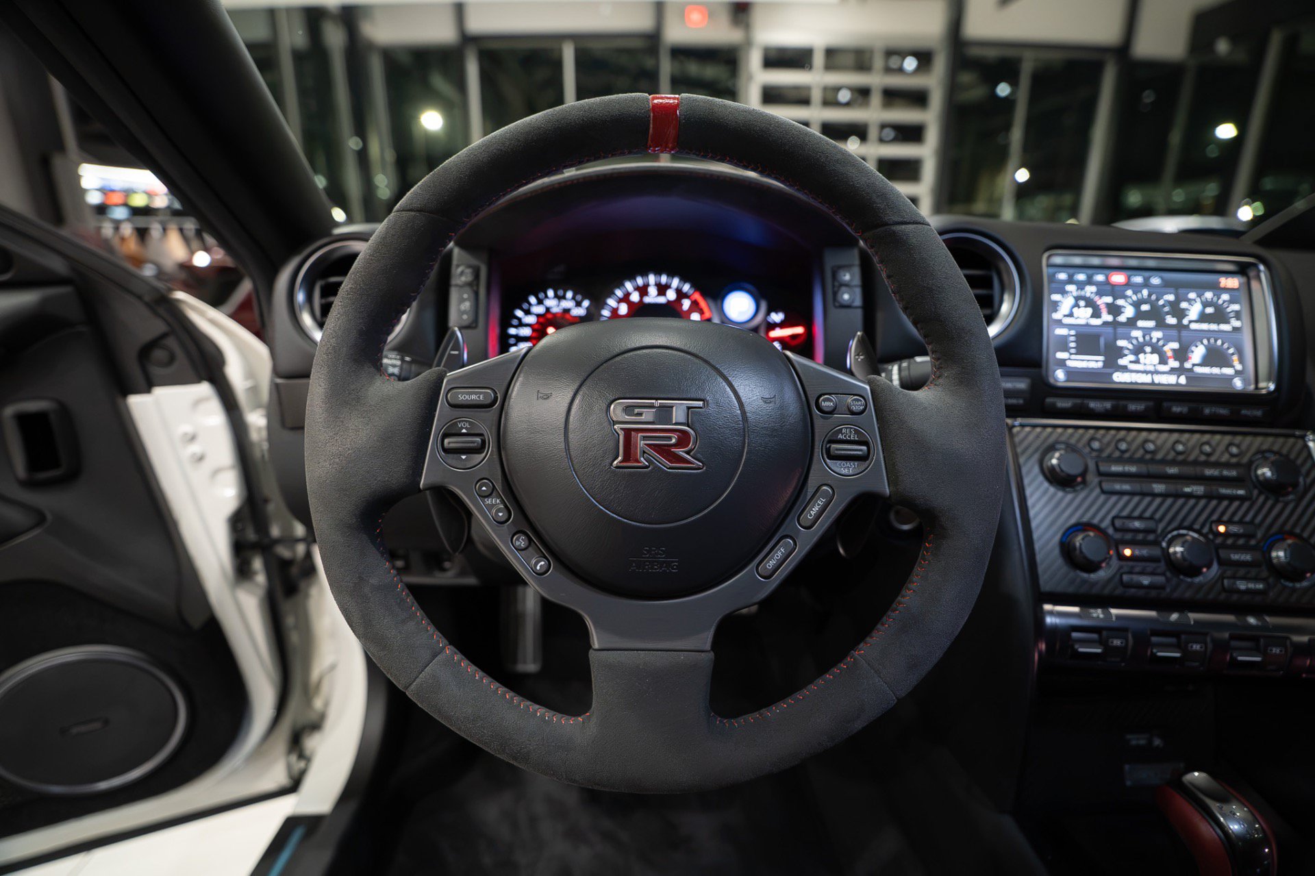 Used 2016 Nissan GT-R NISMO AWD/4WD image 13