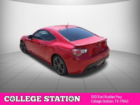 Used 2013 Scion FR-S RWD image 3
