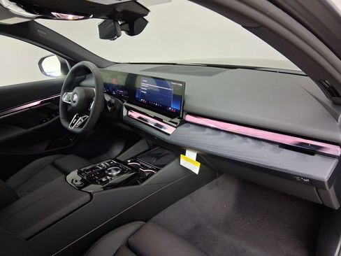 New 2026 BMW 530i w/ M Sport Package RWD image 30