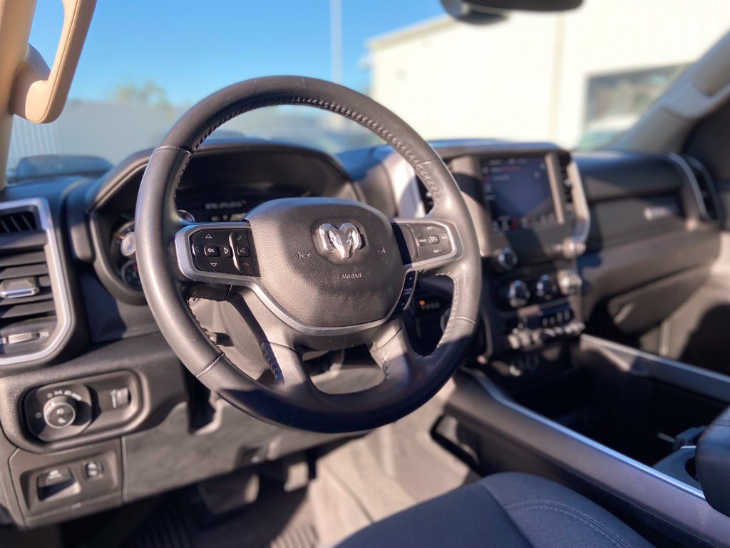Used 2020 RAM 1500 Big Horn RWD image 16