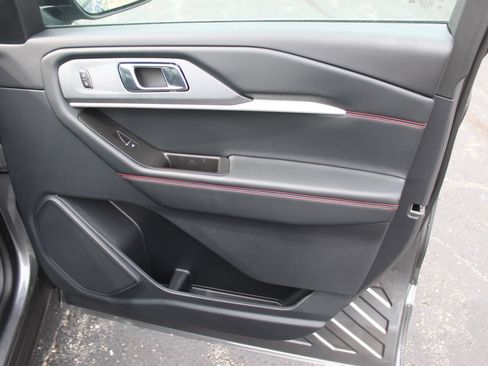 New 2026 Ford Explorer ST-Line AWD/4WD image 12