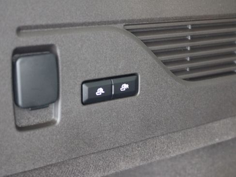 Used 2024 Lincoln Nautilus Black Label AWD/4WD image 27